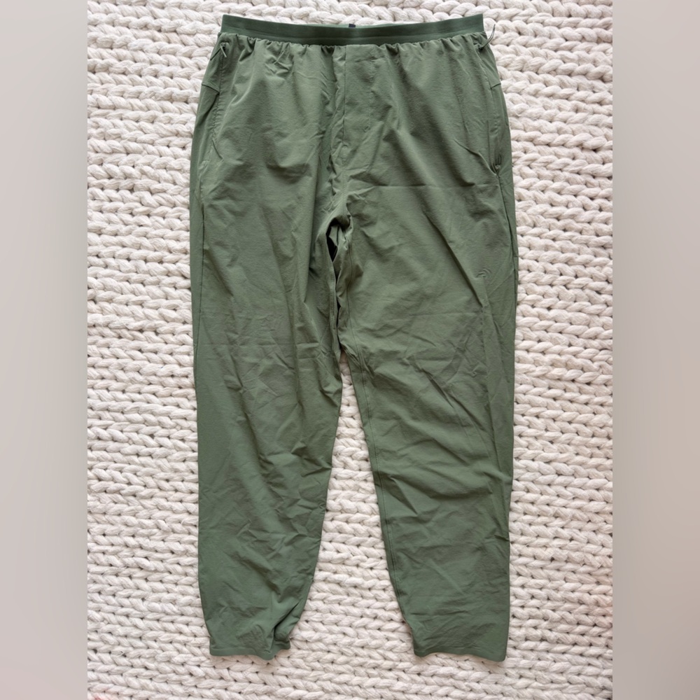 Men's Olive Green Performance Pants